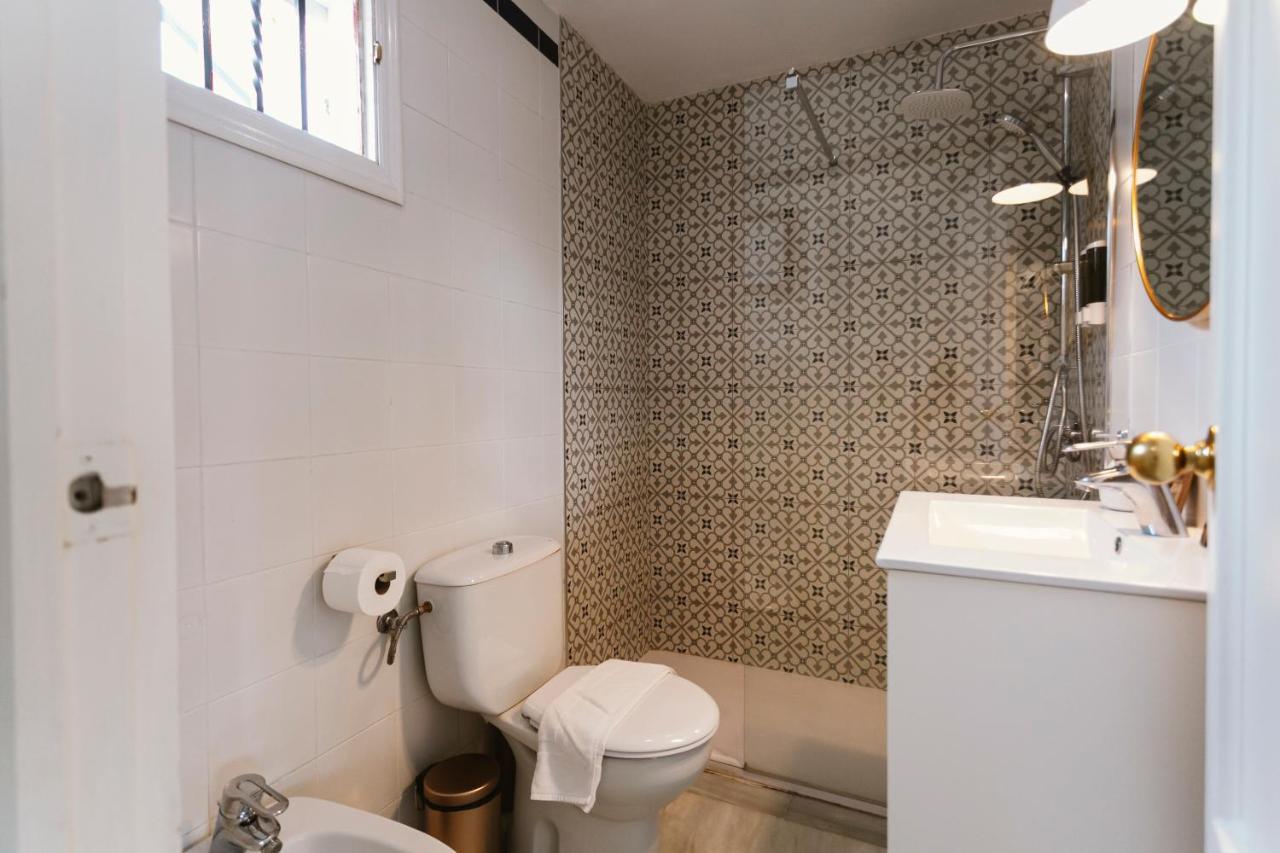 Complete Studio With Terrace - 1Bth- La Giralda Apartment Севиля Екстериор снимка
