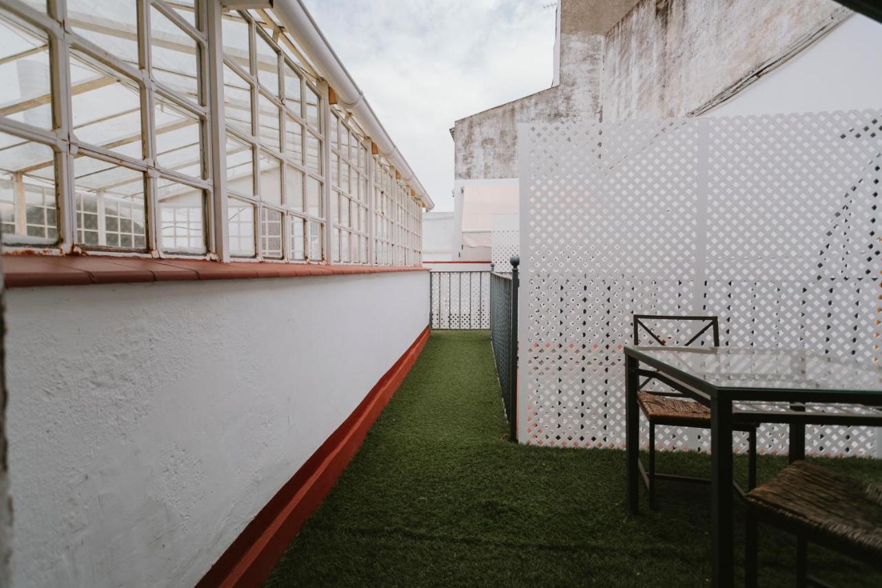 Complete Studio With Terrace - 1Bth- La Giralda Apartment Севиля Стая снимка