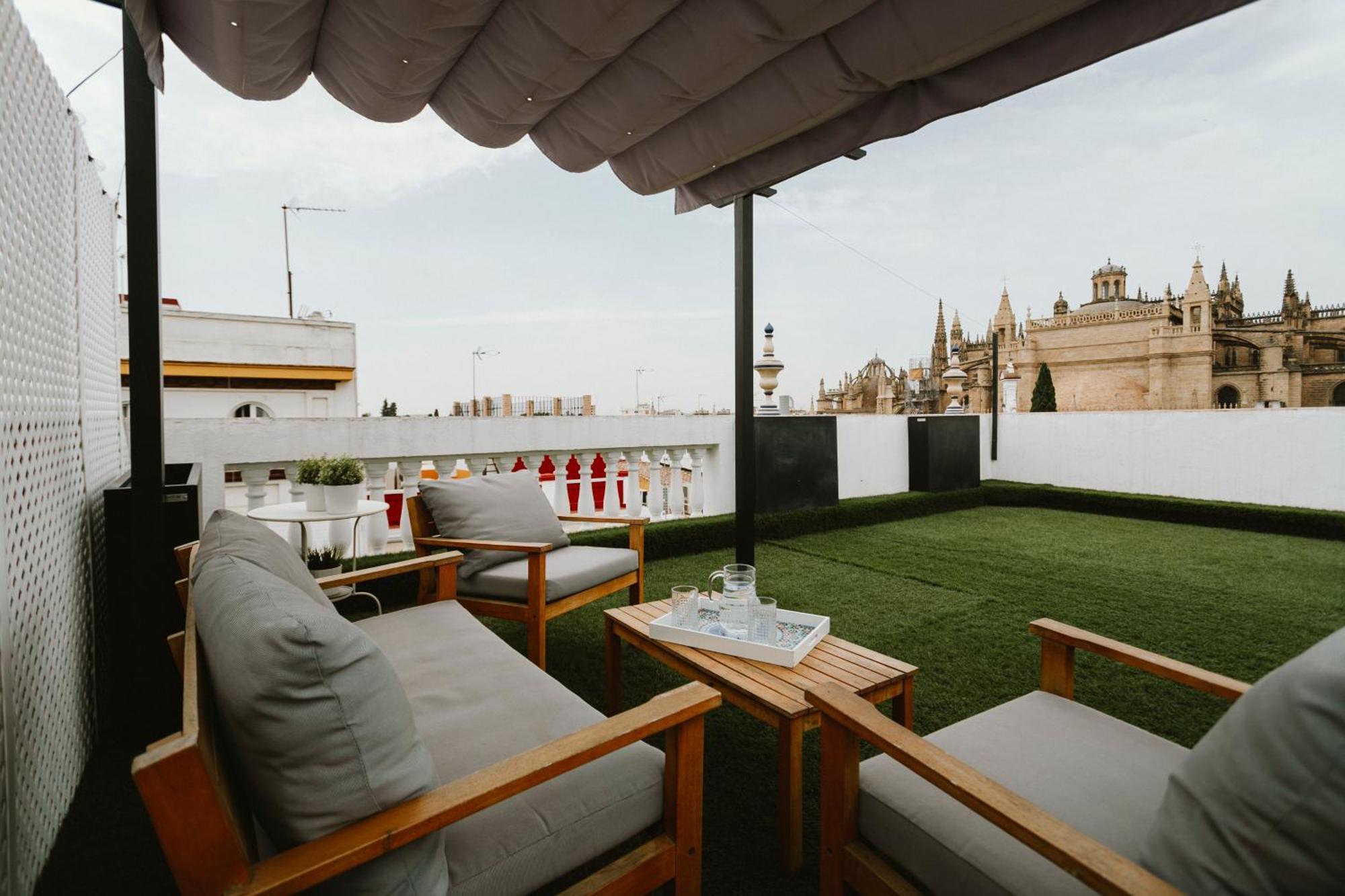 Complete Studio With Terrace - 1Bth- La Giralda Apartment Севиля Екстериор снимка